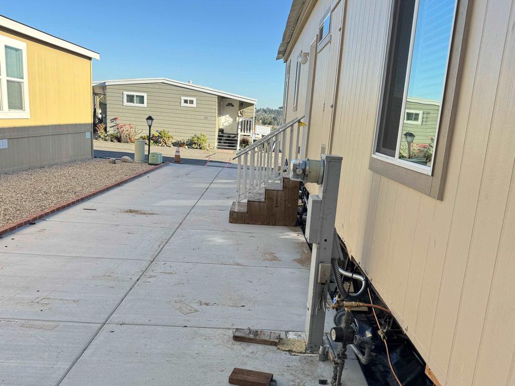 42 Havenview Lane Oceanside, CA 92056 - Photo 4 of 4