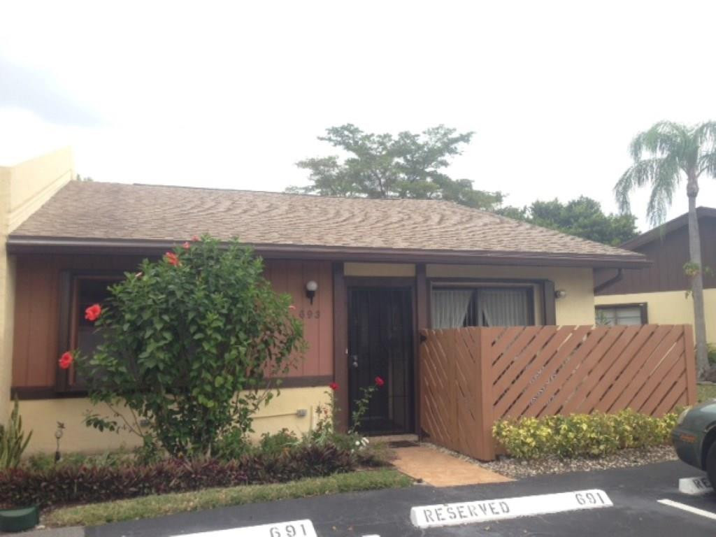 693 Banks Road, Unit 693 Margate, FL 33063 - Photo 1 of 15 Photo 1