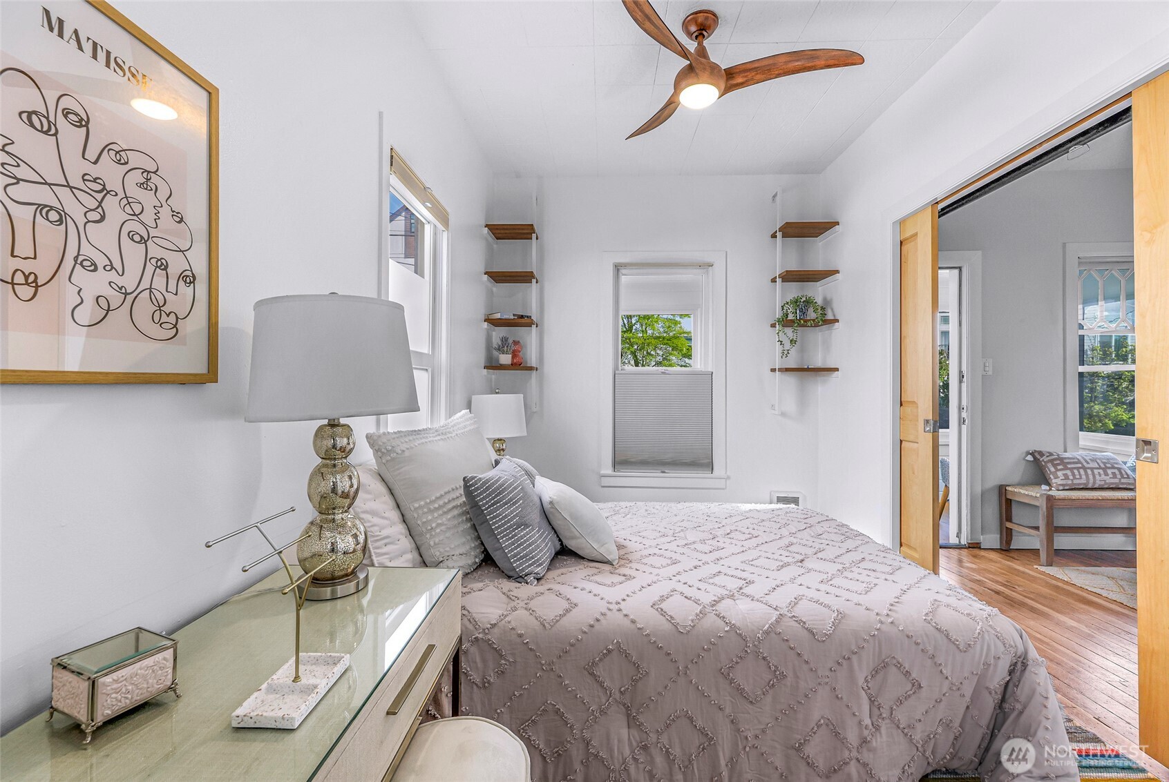 907 North 74th Street Seattle, WA 98103 - Photo 11 of 21 Gallery Image 11