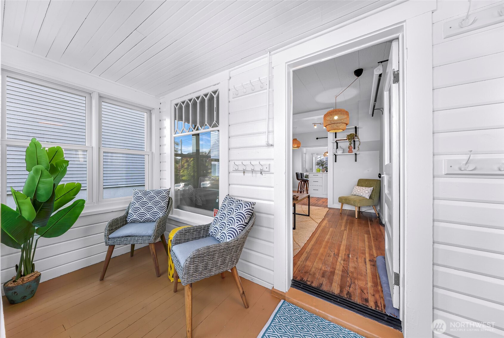 907 North 74th Street Seattle, WA 98103 - Photo 17 of 21 Gallery Image 17