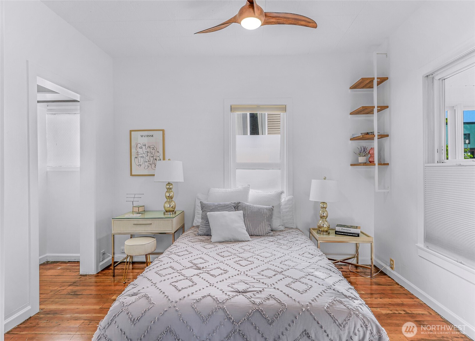 907 North 74th Street Seattle, WA 98103 - Photo 10 of 21 Gallery Image 10