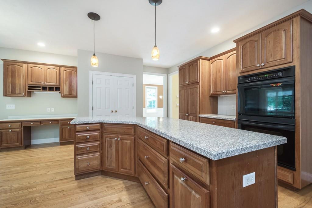 1 Snowy Owl Road Hopkinton, MA 01748 - Photo 10 of 32