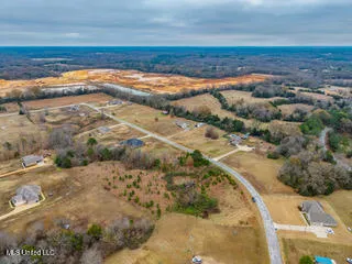 $35,000 | 43 Cherry Bark Lane, Courtland, MS 38620