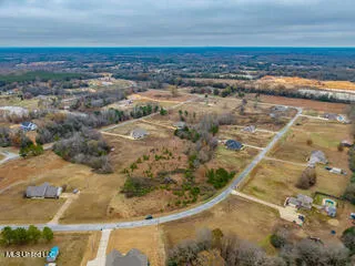 $35,000 | 43 Cherry Bark Lane, Courtland, MS 38620