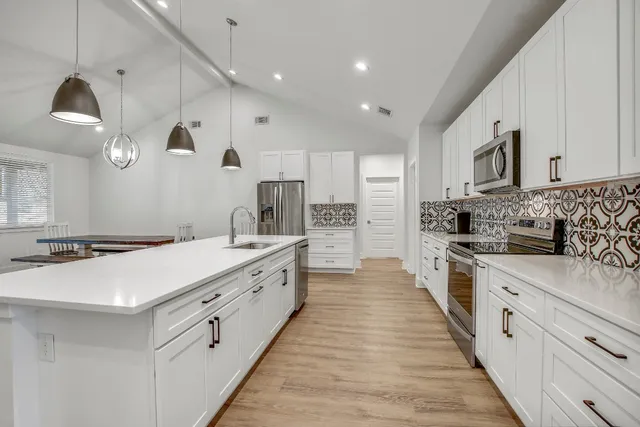 $615,000 | 6509 Shady Lane, Lago Vista, TX 78645