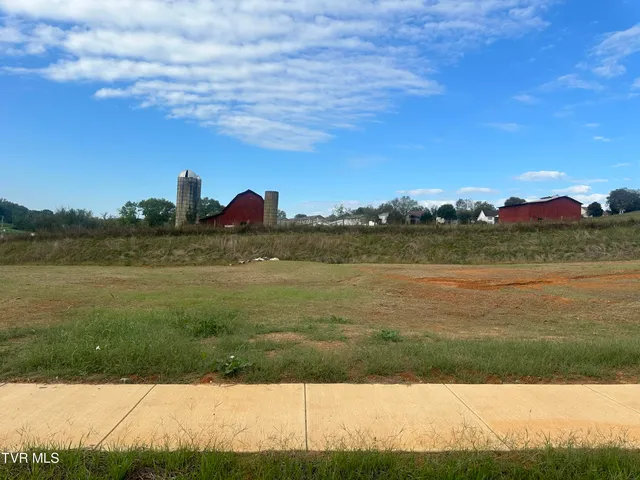 $120,000 | 35 Glaze Farm Way, Unit 4, Johnson City, TN 37601