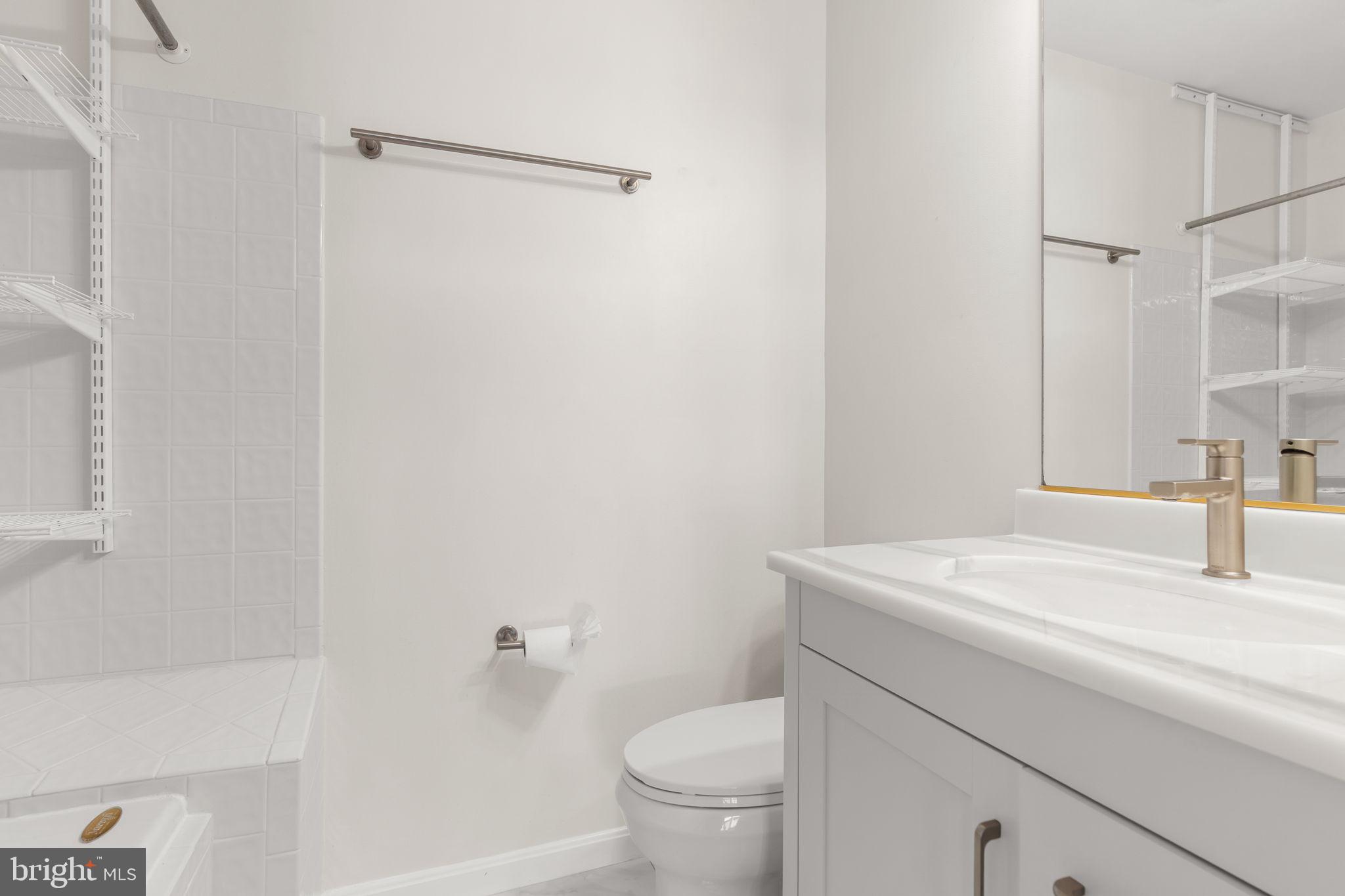 2221 Lovedale Lane, Unit I Reston, VA 20191 - Photo 30 of 39