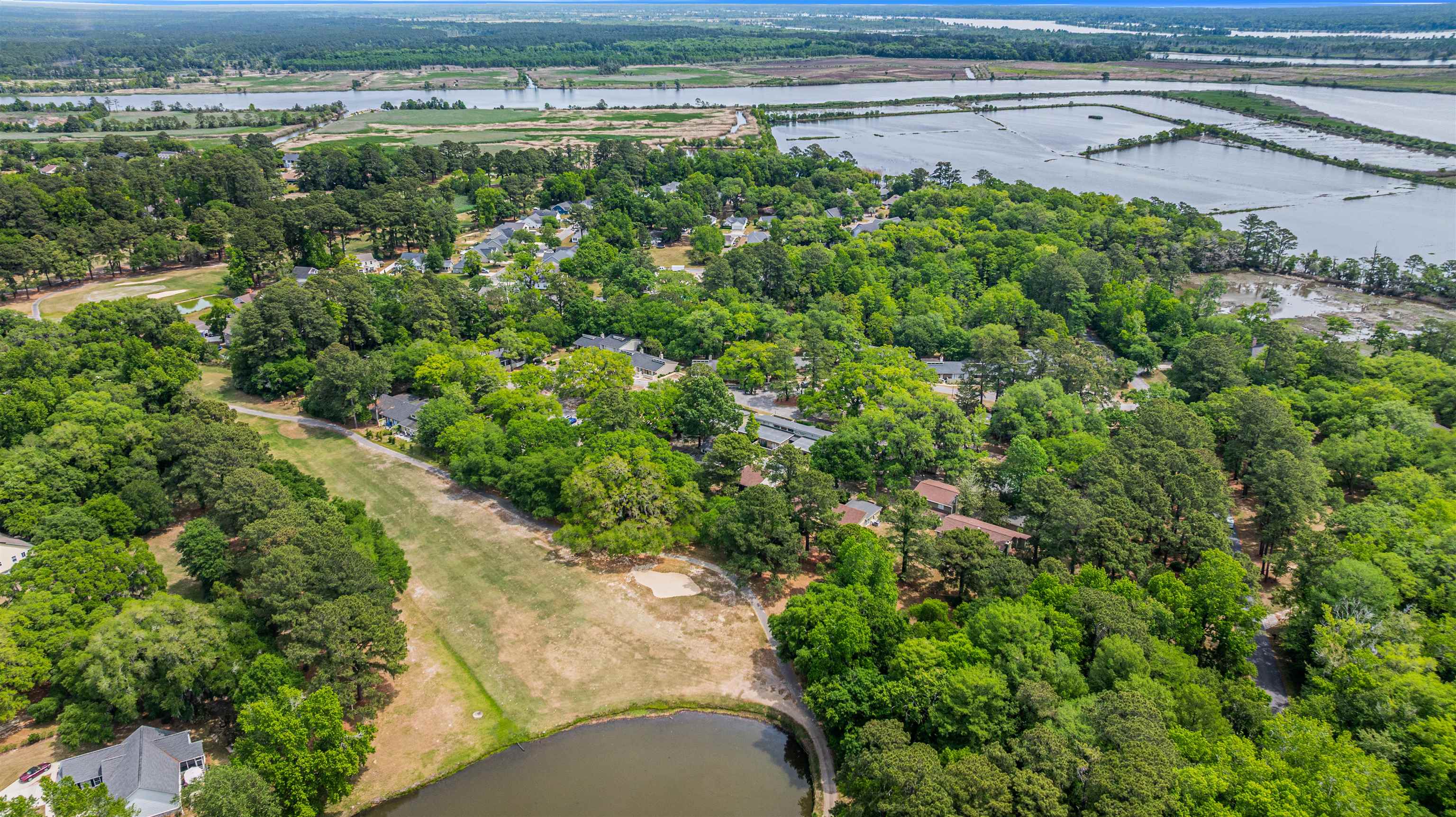 91 Wedgefield Village Road, Unit 22 Georgetown, SC 29440 - Photo 37 of 41