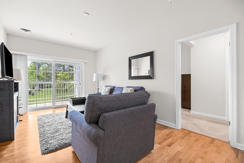 62 Abigail Way, Unit 1006 Reading, MA 01867 - Photo 15 of 32