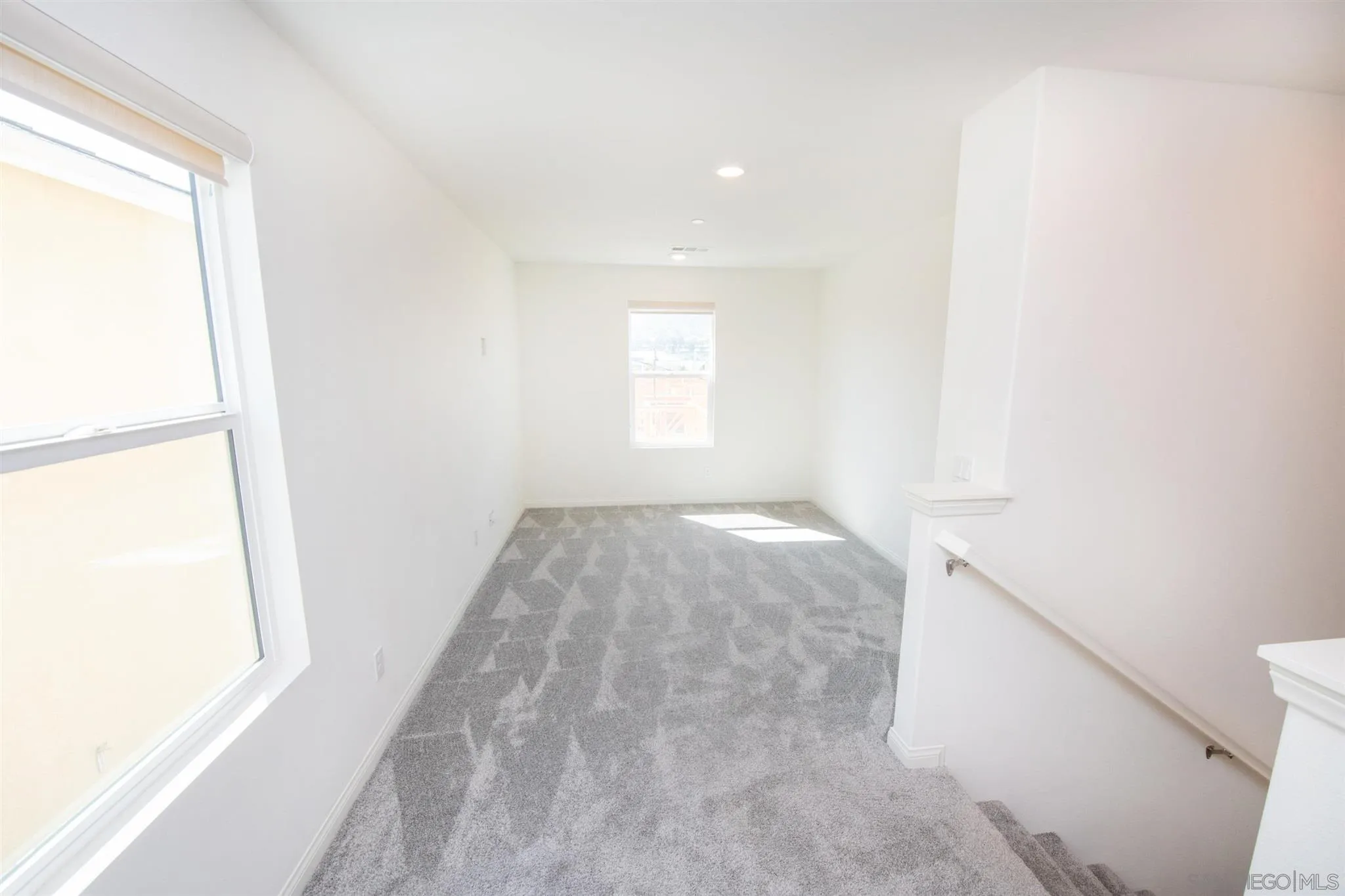 10711 Porter Terrace Spring Valley, CA 91978 - Photo 11 of 17 a view of empty room with window