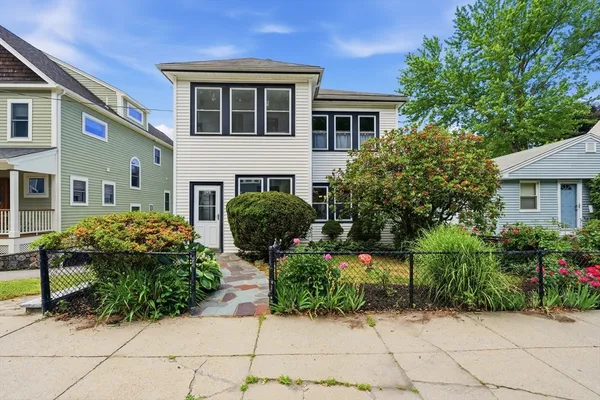 $569,000 | 60-62 Cornell Street, Unit 62, Boston, MA 02131