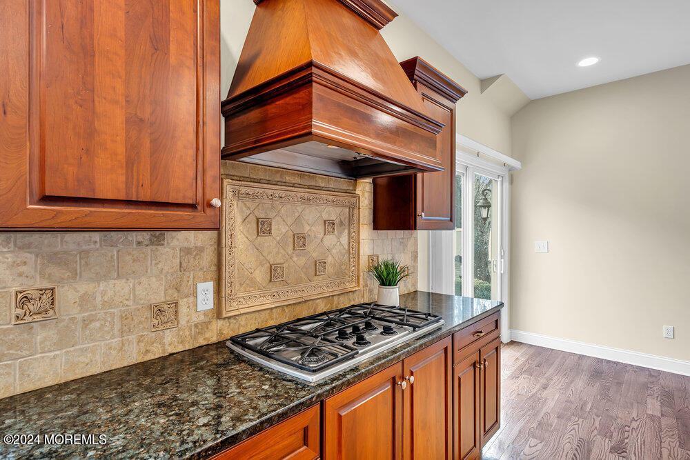 103 Obre Road Colts Neck, NJ 07722 - Photo 16 of 64 14_Range Close Up