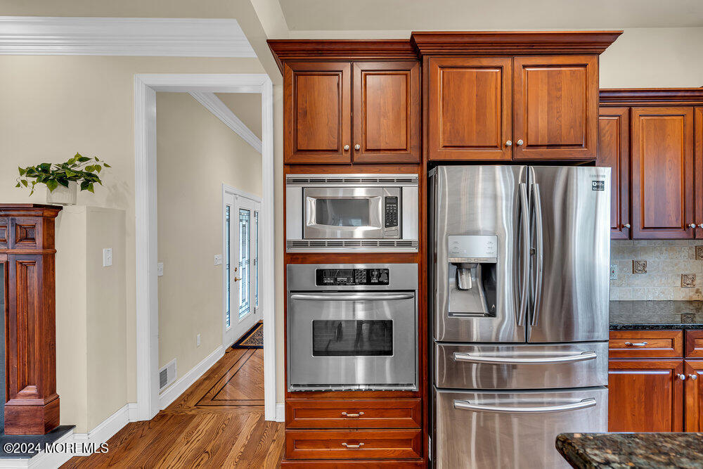 103 Obre Road Colts Neck, NJ 07722 - Photo 18 of 64 16_Appliances