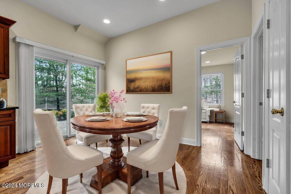103 Obre Road Colts Neck, NJ 07722 - Photo 23 of 64 21_Virtual Staged Eat In Area