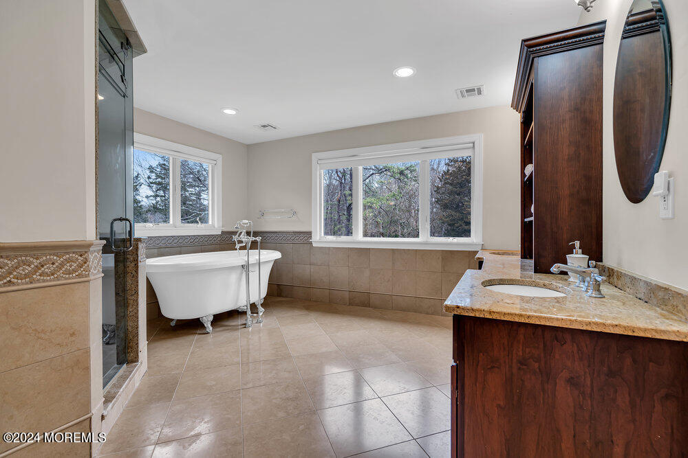 103 Obre Road Colts Neck, NJ 07722 - Photo 38 of 64 35_Master Bath