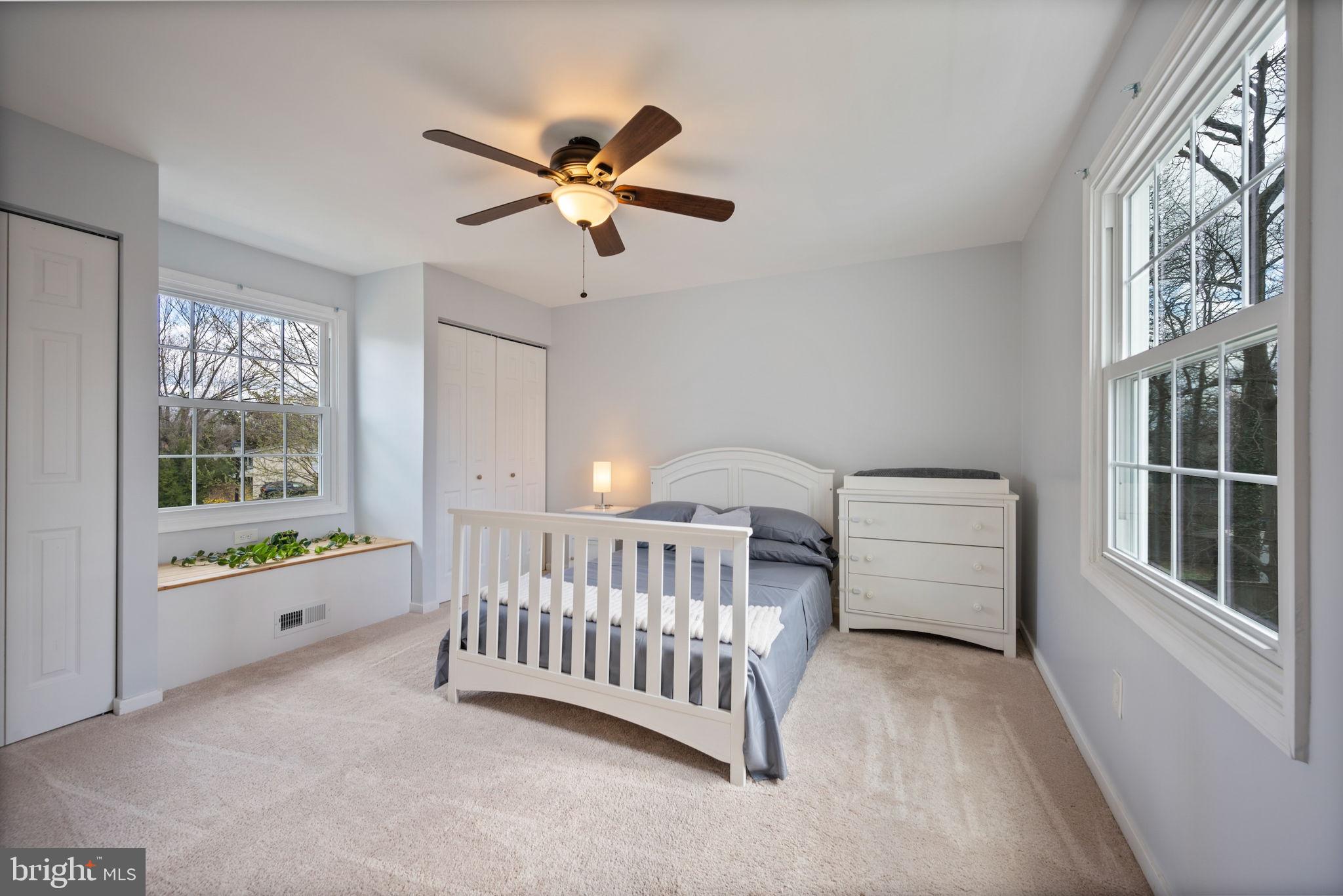 645 Ridgefield Court Glen Burnie, MD 21061 - Photo 29 of 62 Bedroom 4