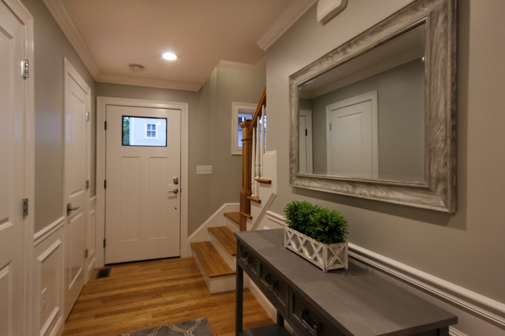 19 Traverse Street, Unit 3 Woburn, MA 01801 - Photo 5 of 41