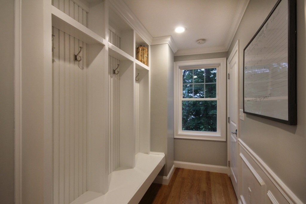 19 Traverse Street, Unit 3 Woburn, MA 01801 - Photo 7 of 41