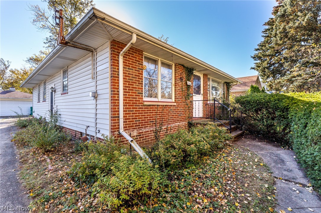 15614 Rockside Road Maple Heights, OH 44137 - Photo 1 of 23