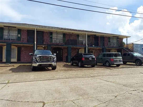 $800 | 3100 17th Street, Unit G, Metairie, LA 70002