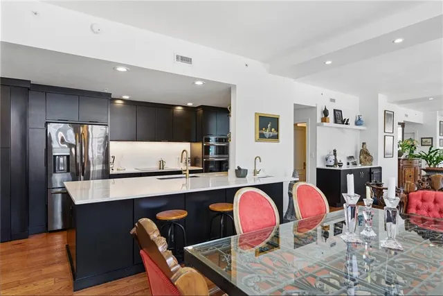 $799,900 | 306 Fourth Avenue, Unit 2101, Pittsburgh, PA 15222