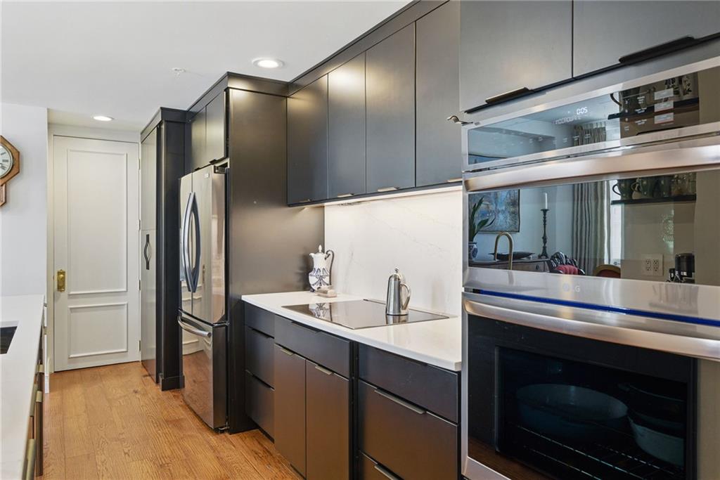 306 Fourth Avenue, Unit 2101 Pittsburgh, PA 15222 - Photo 18 of 50