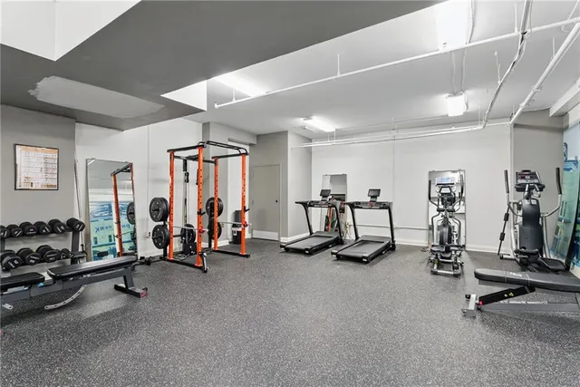 $799,900 | 306 Fourth Avenue, Unit 2101, Pittsburgh, PA 15222