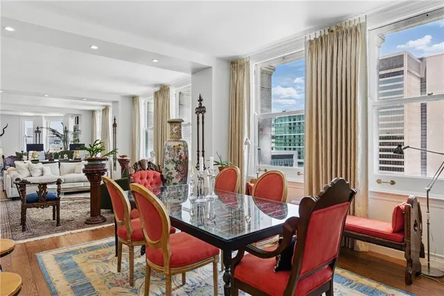 $799,900 | 306 Fourth Avenue, Unit 2101, Pittsburgh, PA 15222