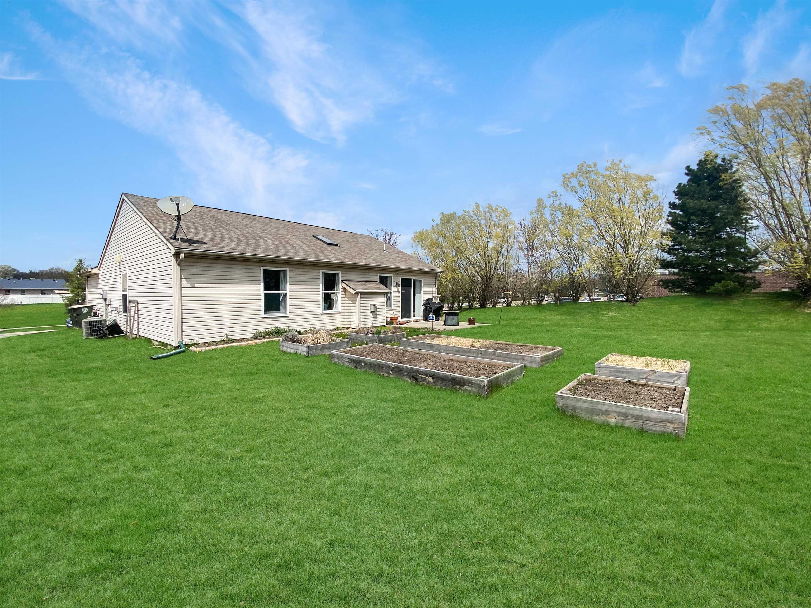 230 Riley Drive Fort Wayne, IN 46825 - Photo 17 of 17 Gallery Image 17