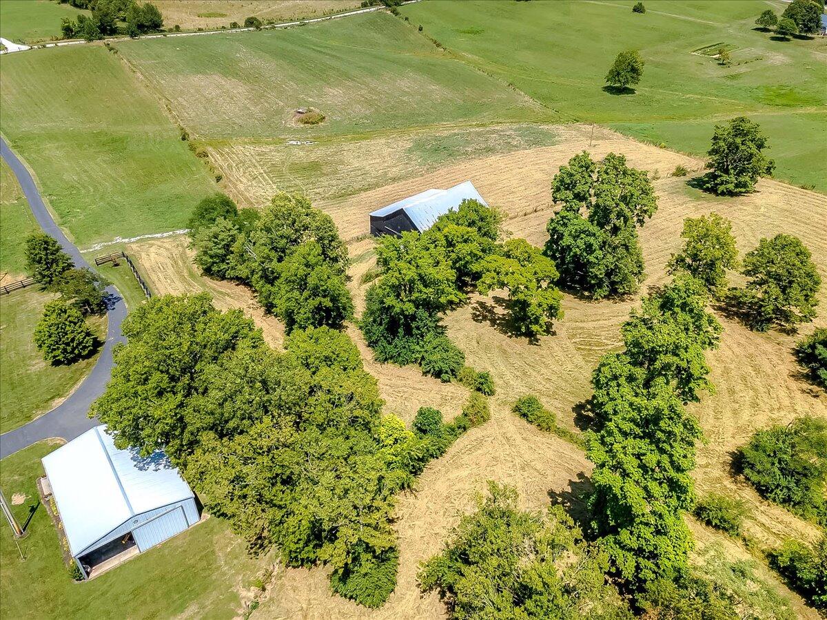 552 Iron Works Road Paris, KY 40361 - Photo 72 of 74 80-6-19