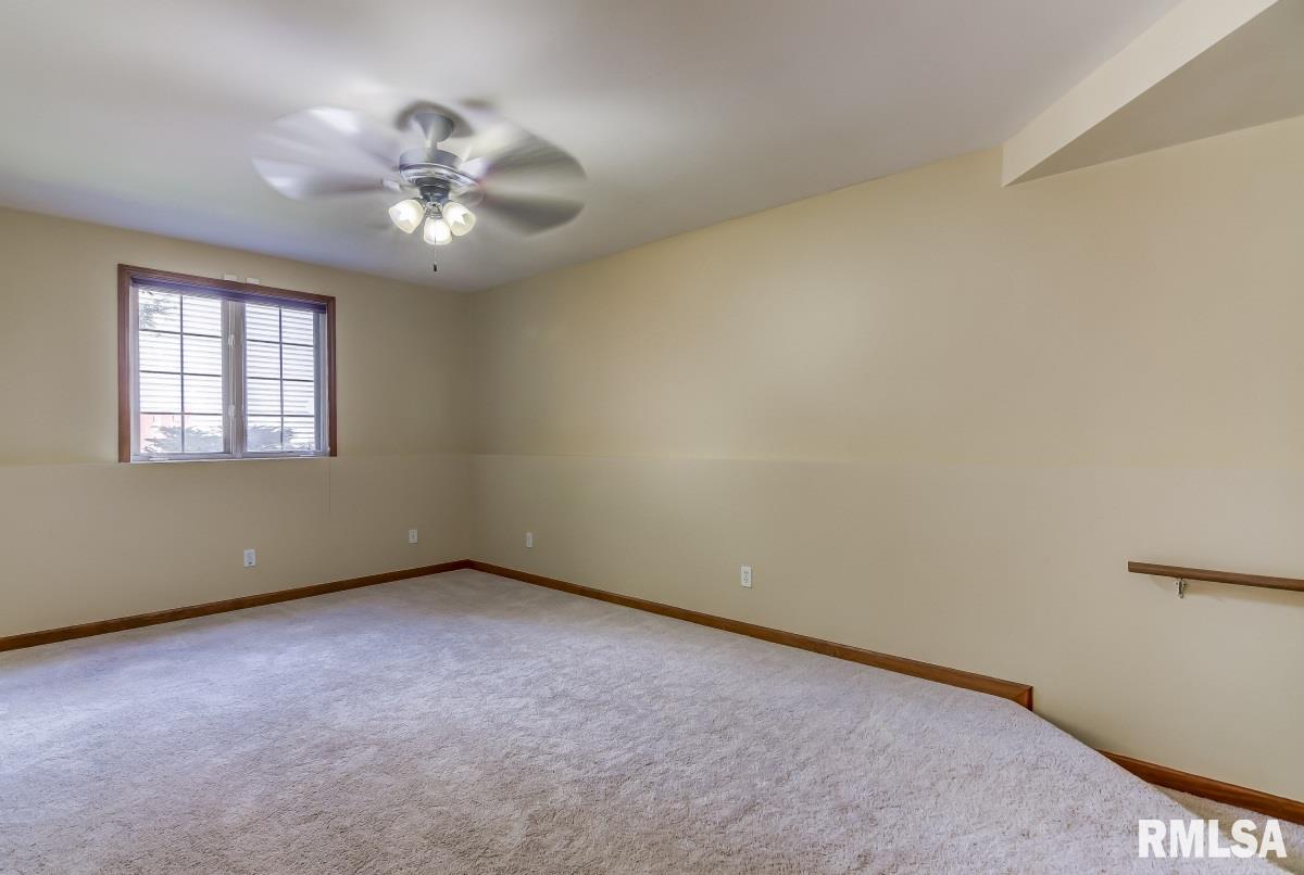 2517 Dickens Drive Springfield, IL 62711 - Photo 36 of 46 Gallery Image 36