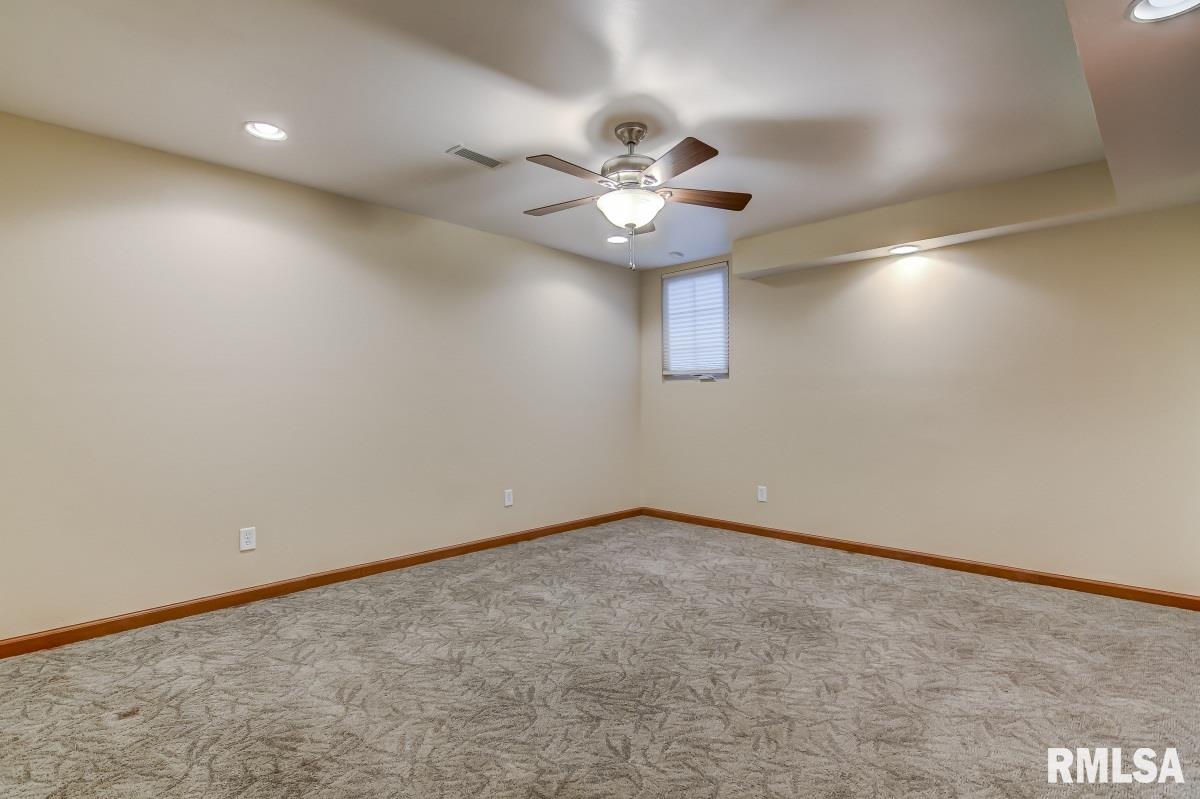 2517 Dickens Drive Springfield, IL 62711 - Photo 42 of 46 Gallery Image 42