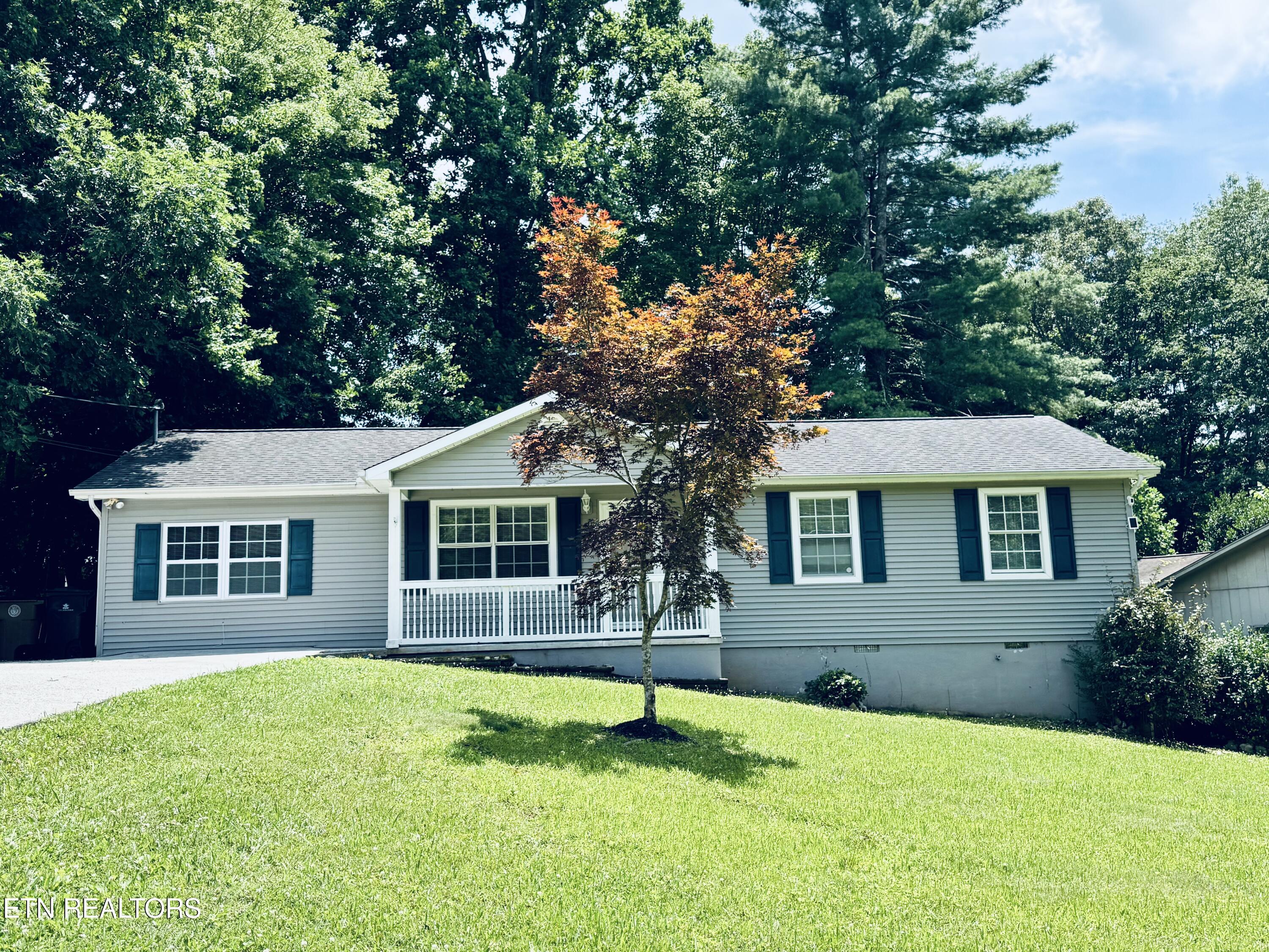 2520 Chukar Road Knoxville, TN 37923 - Photo 1 of 16 IMG_0233