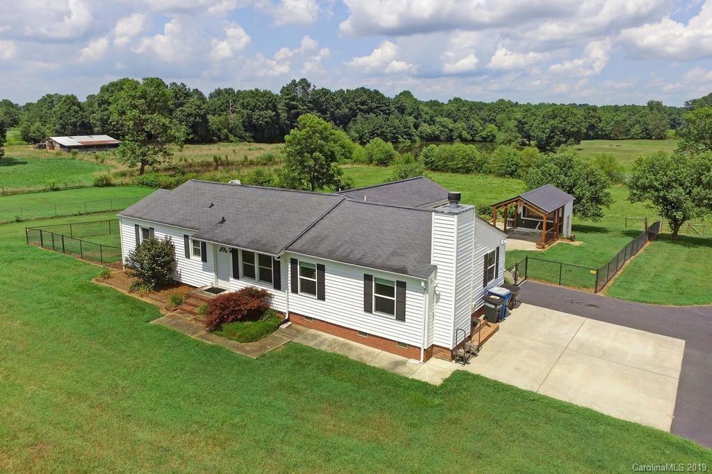 3377 Flay Sain Road Cherryville, NC 28021 - Photo 4 of 40