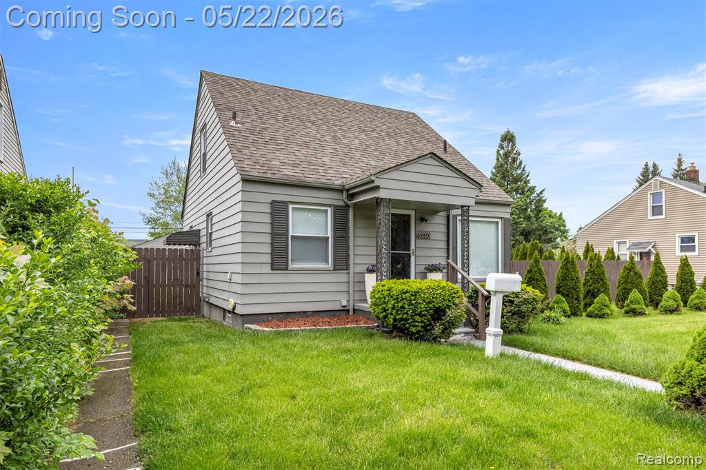 3230 Harding Street Dearborn, MI 48124 - Photo 2 of 42
