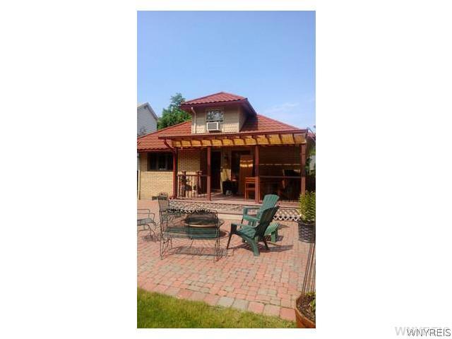 79 Ivyhurst Road Amherst, NY 14226 - Photo 1 of 1 Exterior Front