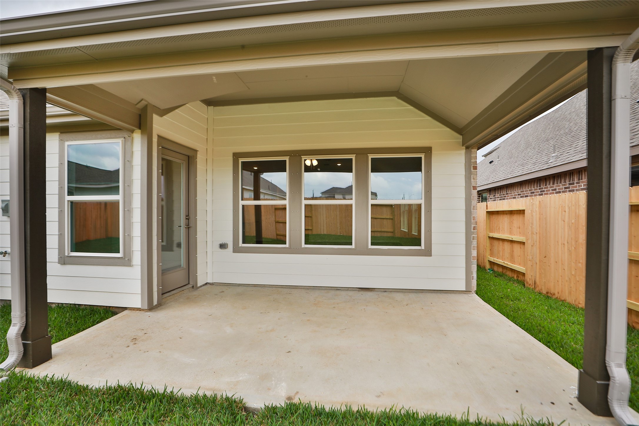 807 Evergreen Frst Lane Rosharon, TX 77583 - Photo 28 of 29