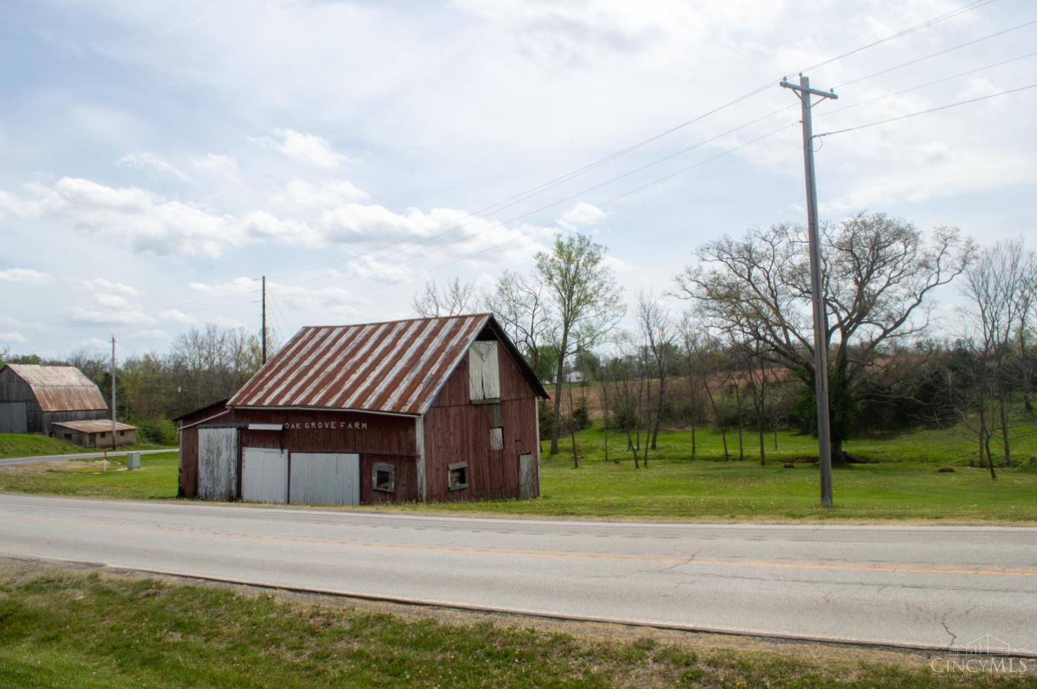 10955 East Prospect Road Hillsboro, OH 45133 - Photo 3 of 9
