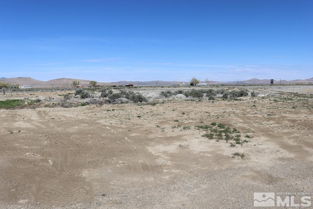 7275 West Rose Creek Road Winnemucca, NV 89445 - Photo 22 of 25 a view of beach and city