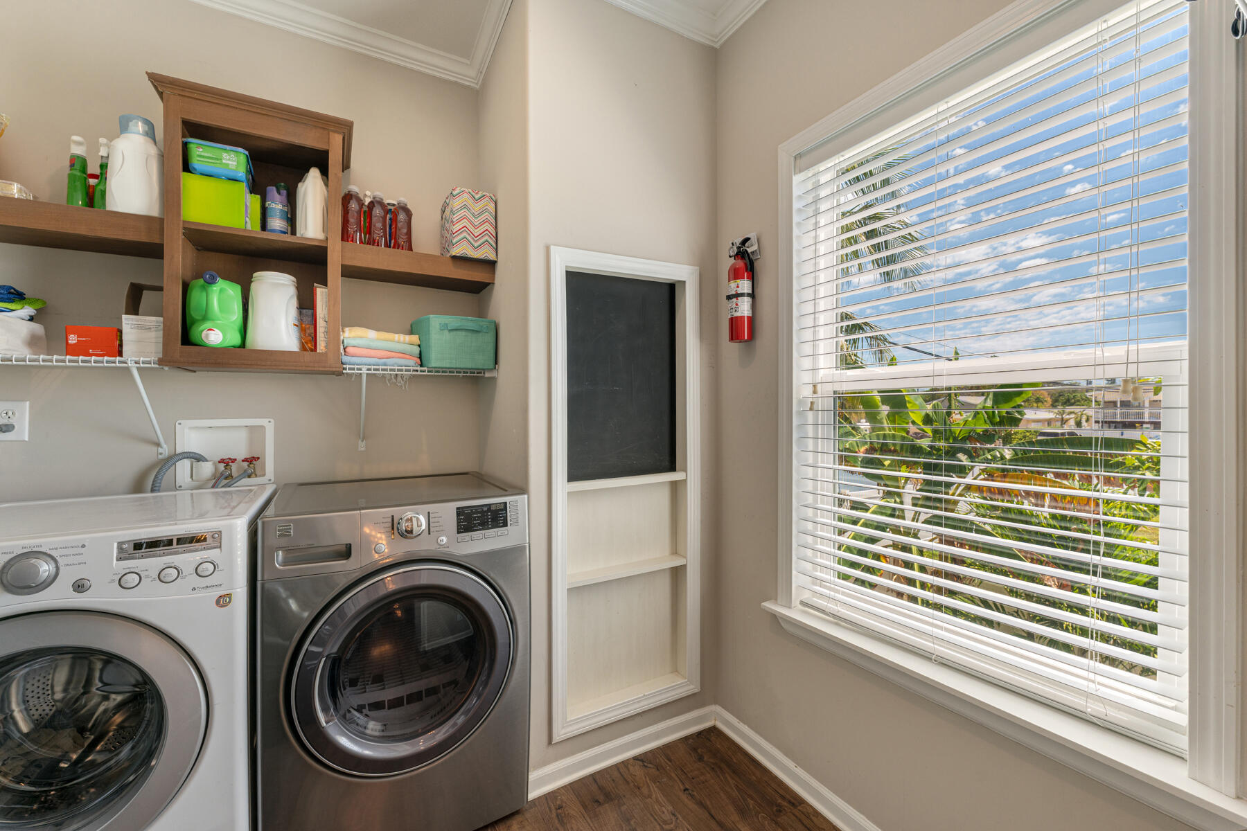 650 64th Street Marathon, FL 33050 - Photo 30 of 45 a utility room with dryer and washer