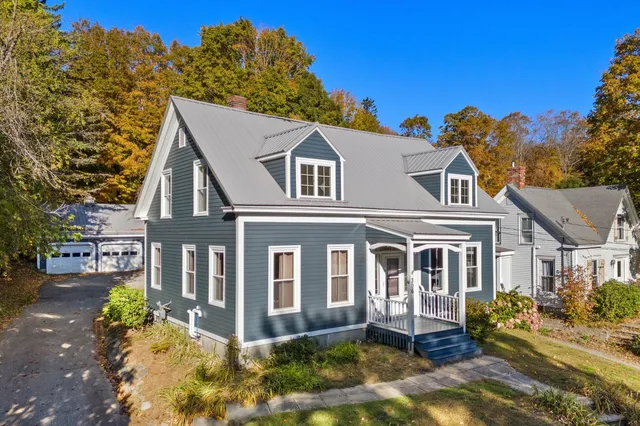 $475,000 | 306 Maine Avenue, Farmingdale, ME 04344