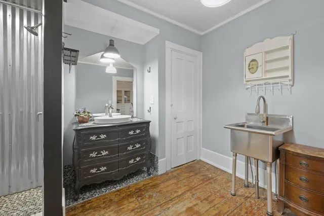 $475,000 | 306 Maine Avenue, Farmingdale, ME 04344