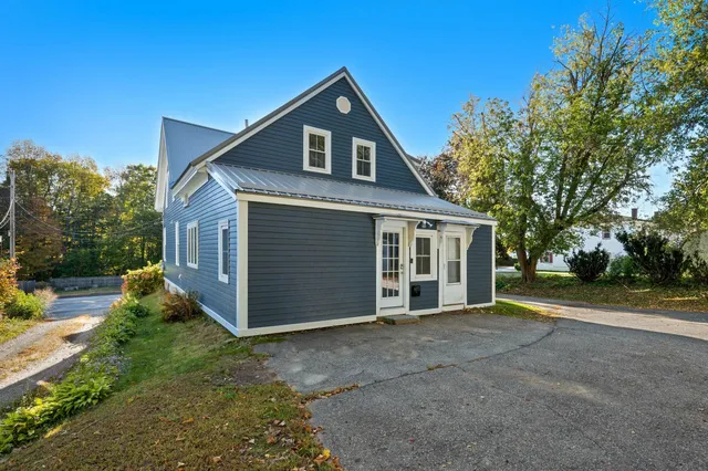$475,000 | 306 Maine Avenue, Farmingdale, ME 04344