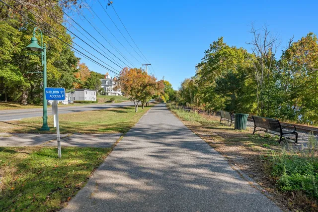 $475,000 | 306 Maine Avenue, Farmingdale, ME 04344