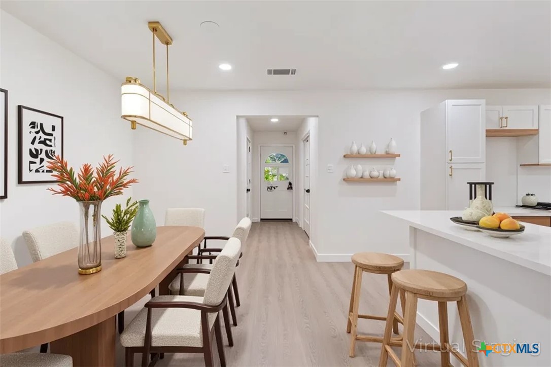 4412 Briar Cliff Road Temple, TX 76502 - Photo 9 of 35 a dining room with furniture and window