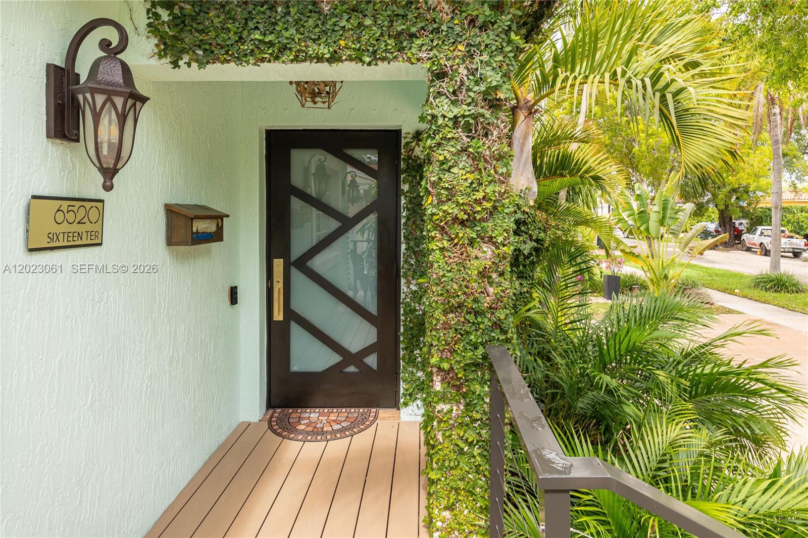6520 Southwest 16th Terrace Miami, FL 33155 - Photo 6 of 27 Photo 6