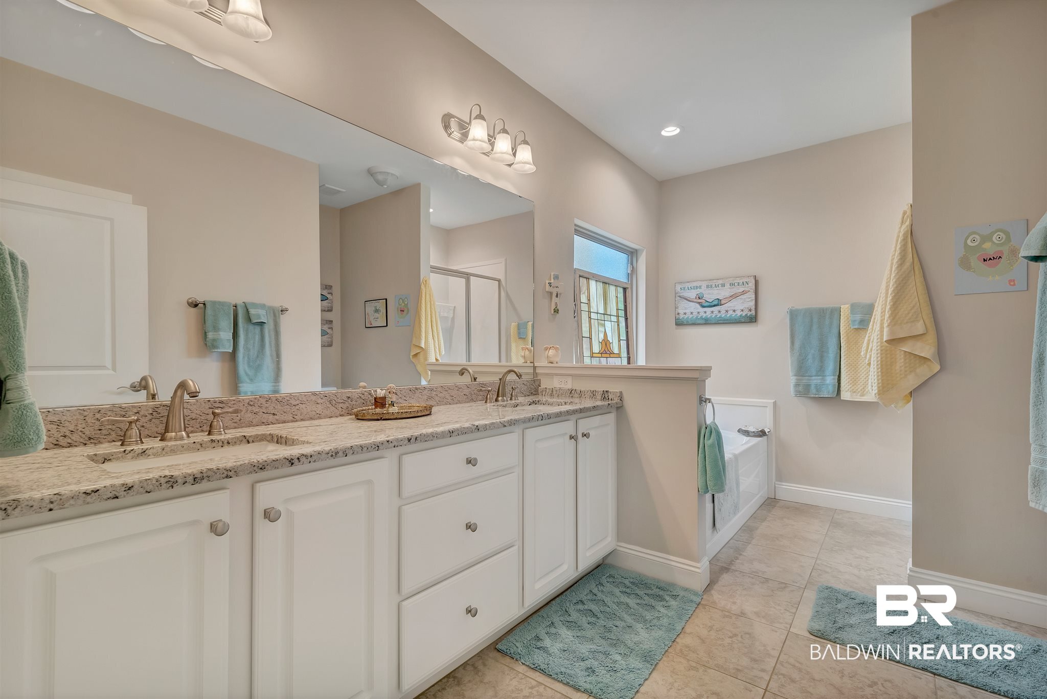 207 Divot Loop Fairhope, AL 36532 - Photo 16 of 27 Master Bathroom