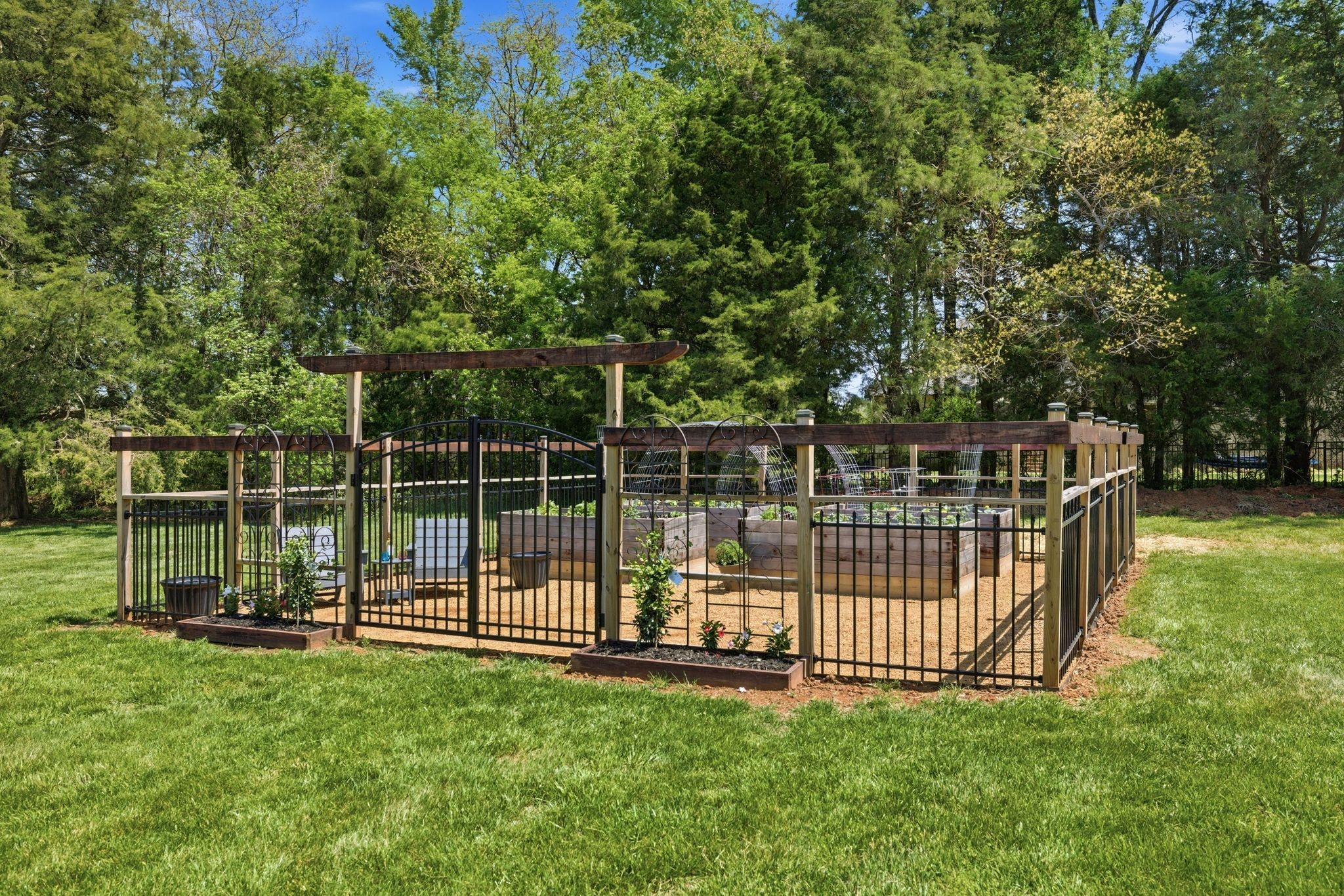 211 Fox Den Way Murfreesboro, TN 37130 - Photo 49 of 64 a view of a park with a park