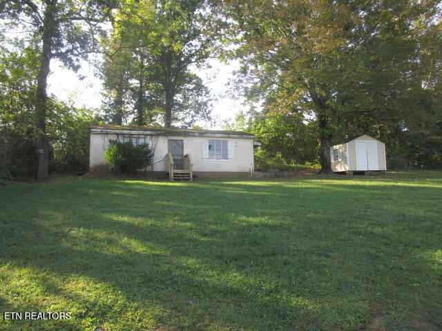 9320 East Emory Road Corryton, TN 37721 - Photo 2 of 11 IMG_4224