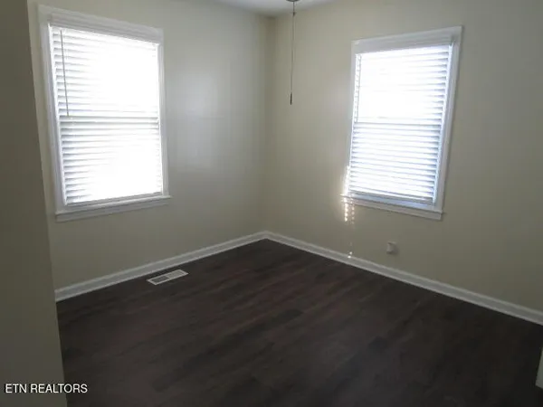 $289,900 | 9320 East Emory Road, Corryton, TN 37721